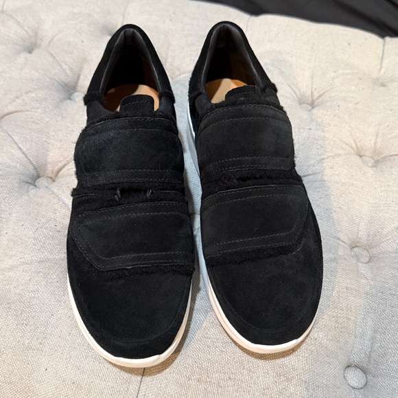 UGG Ashby Spill Seam Black Wedge Sneaker Sz 6.5 Black. Brand New (without box) - Picture 1 of 8